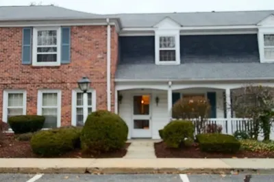 36 Williamsburg Dr #36 1