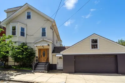 10 Orange St 1