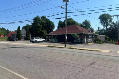 813-815 Main St 1