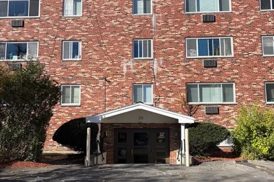 20 Radcliffe Rd #410 1