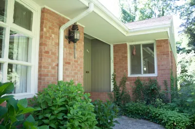 13 Montclair Dr 1