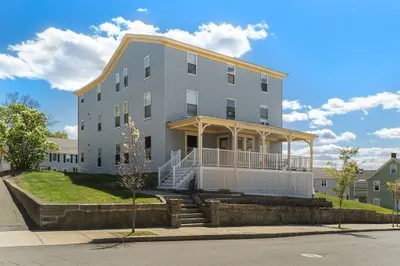 42 Railroad Avenue #5