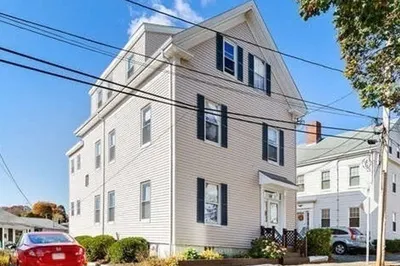 11 Barr St 1