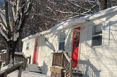 139 West St #8