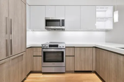 38 S Russell Street #3