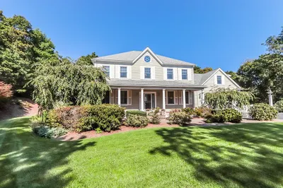 204 Hill And Plain Road