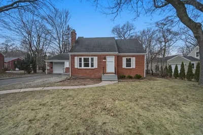 104 Pittroff Ave 1