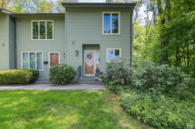 10 Walnut St #10 1