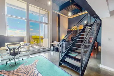 950 Broadway #35