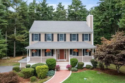 45 Mayflower Road 1