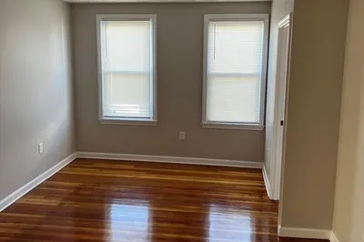 70 Jencks St 1
