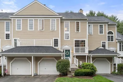 3504 Knightsbridge Close #3504