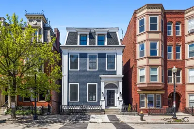 520 E Broadway 1