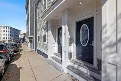 18 Emerson St #1 1