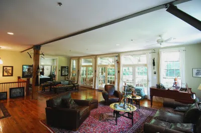 8 Howard St #8 1
