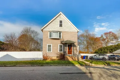 142 Norman St