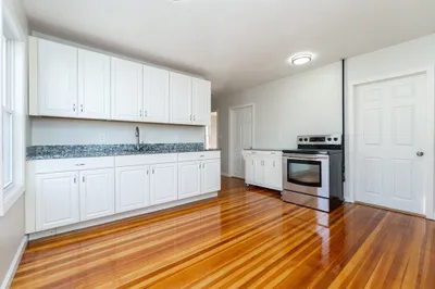 74 Austin St #2