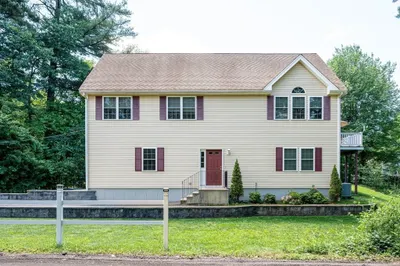 196 Shawsheen Ave