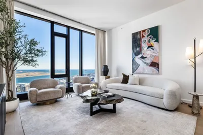 682 Atlantic Ave #40L 1