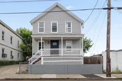 33 Washburn St 1