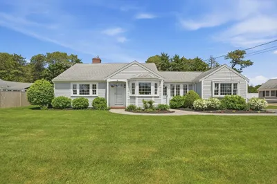 48 Davenport Rd 1