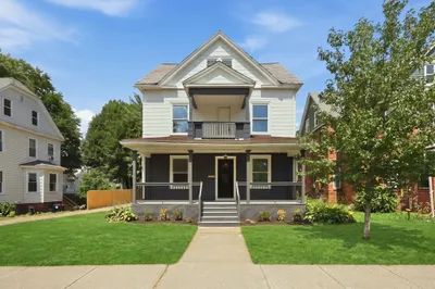 24 Washington Ave 1