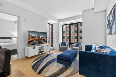 135 Seaport Blvd #1506 1