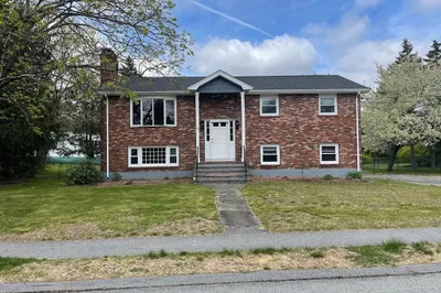 8 Jefferson Ave