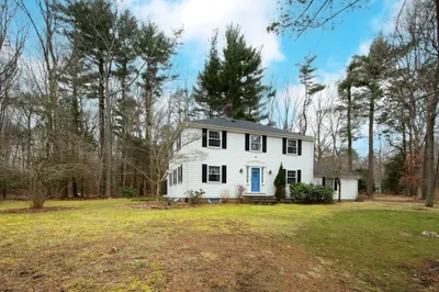 79 Hemlock Dr
