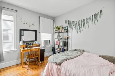79 Saxton Street #3 1