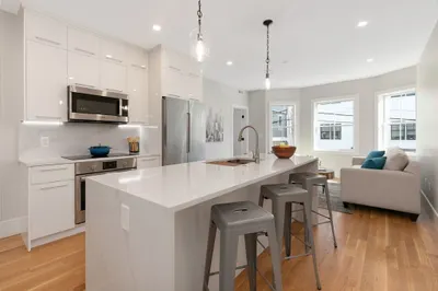 23 Berkshire St #2 1