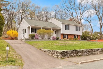 23 Inman Rd