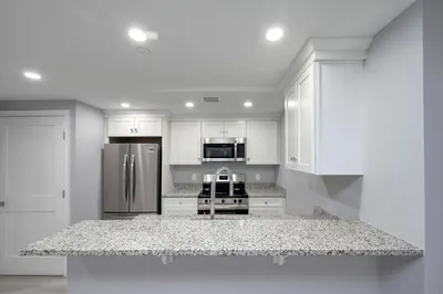245 Elm St #102