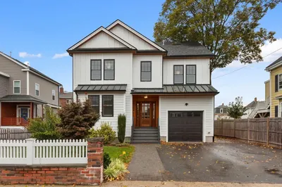 54 Pleasant Street 1