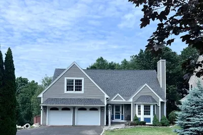 101 Towne Hill Road 1