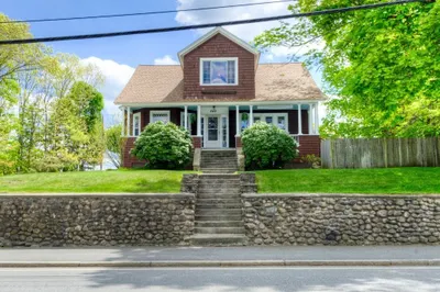 249 Webster St 1