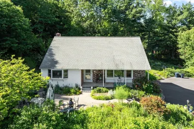 33 Taft Rd 1