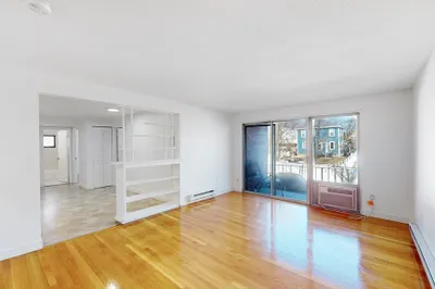 175 W. Wyoming Ave #38 1