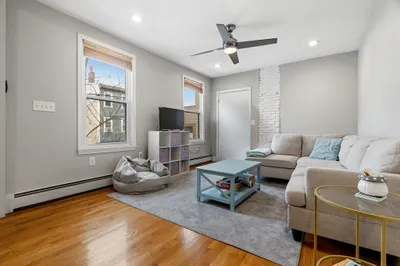 331 E St #2