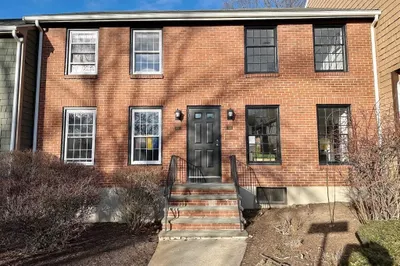 9 Gooseneck Lane #9 1