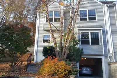 4 Edgemoor Circle #4 1
