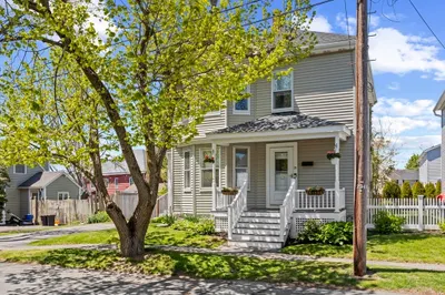 75 Livingstone Ave 1