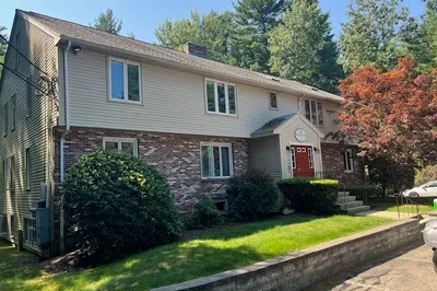 32 Hilltop Ln #3 1