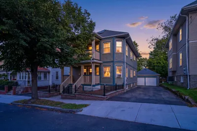 17-19 Berry St 1