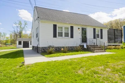 151 Labelle St 1