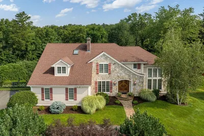 96 Pinewood Hills 1