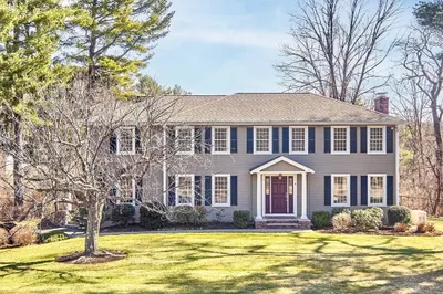 8 Farmland Circle 1