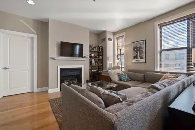1723 Washington Street #402