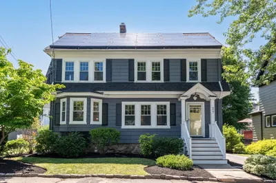 27 Frothingham St