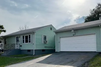 119 Truman Ave
